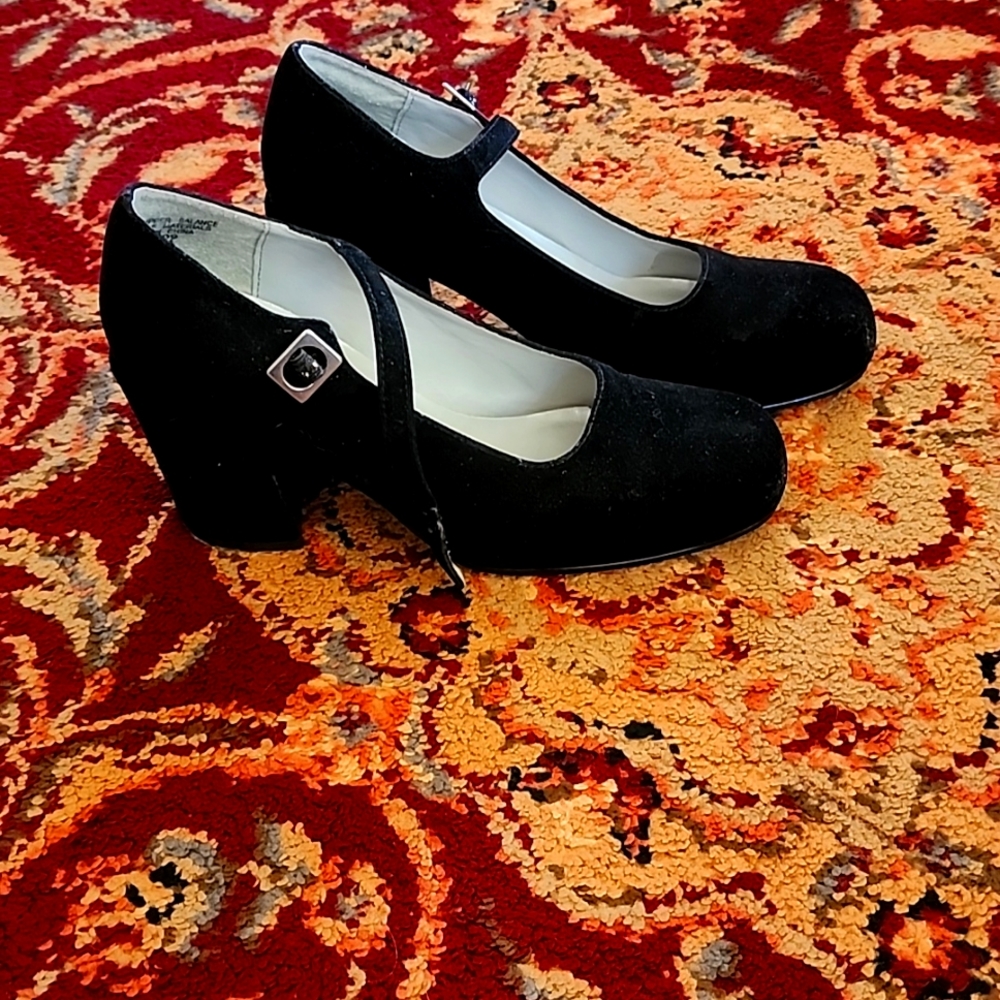 Velvet Mary Jane Style Heels